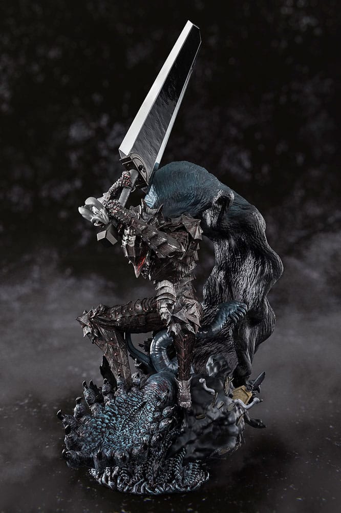 Berserk Figuarts ZERO Metallic Touch PVC Statue Guts Berserker Armor 35 cm Bandai Tamashii Nations