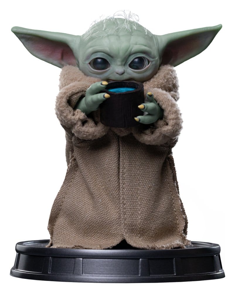 The Mandalorian & Grogu Grogu Collection Statue Grogu Always Hungry Iron Studios