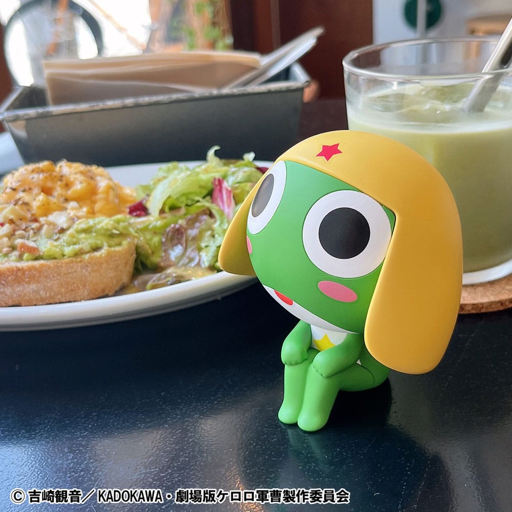 Sergeant Frog Look Up PVC Statue Keroro 11 cm