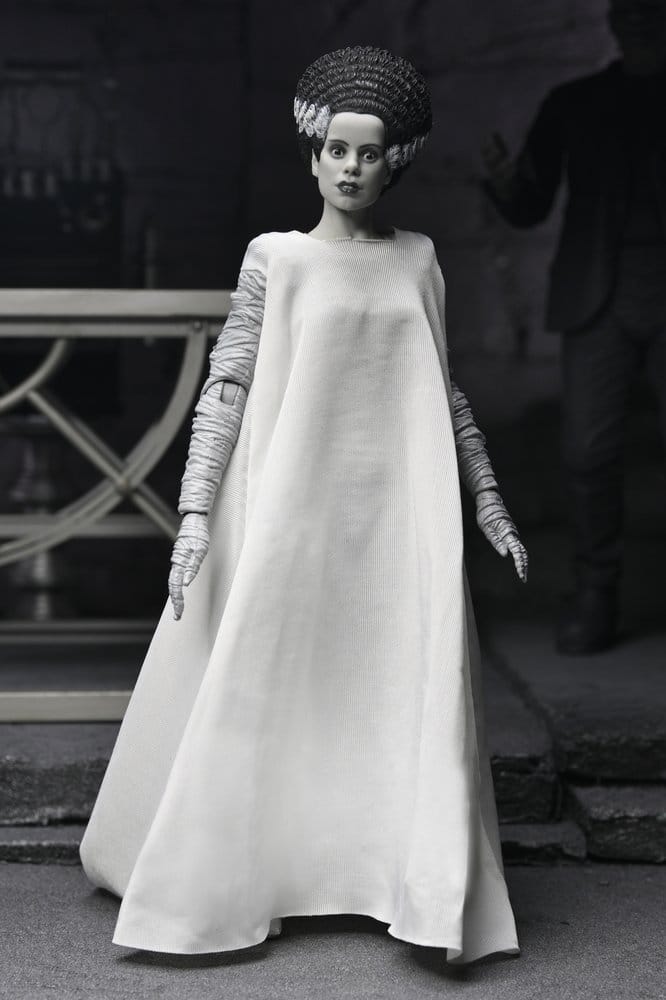 Universal Monsters 2-Pack Action Figure Bride of Frankenstein 90th Anniversary The Monster & His Mate (B&W) 18 cm