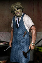 Texas Chainsaw Massacre Clothed Action Figure Leatherface with Old Lady Mask 20 cm