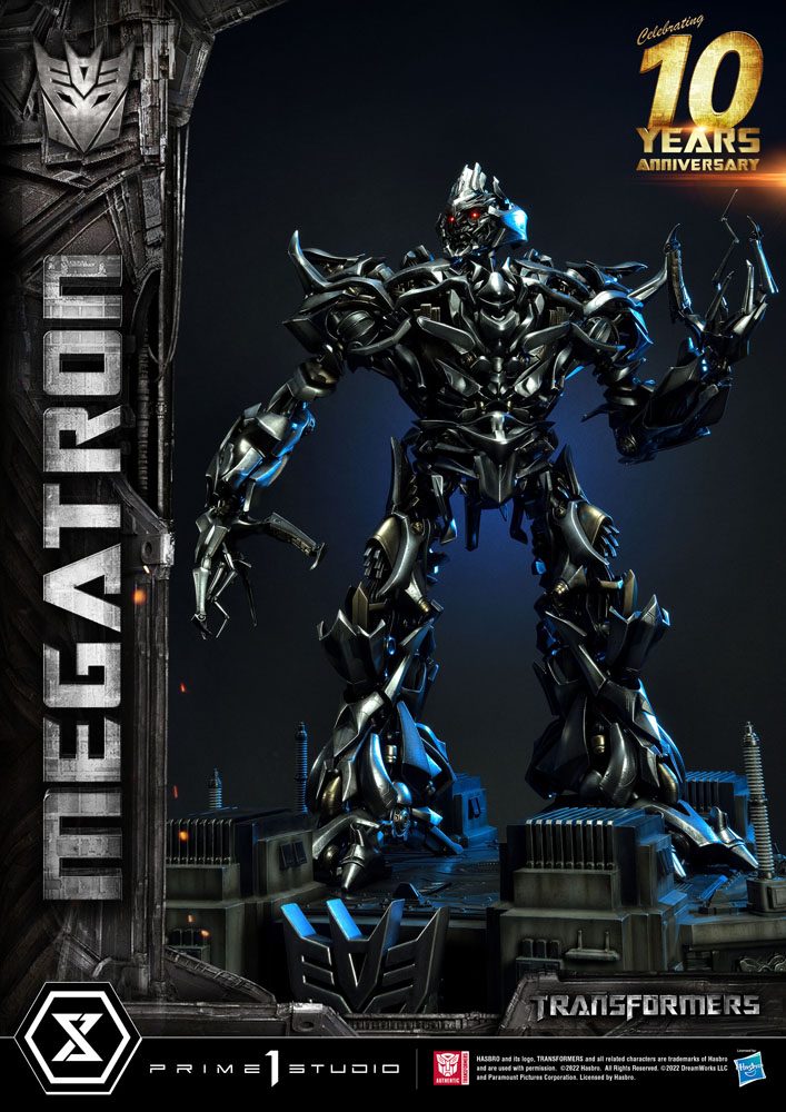 Transformers Museum Masterline Statue Megatron Regular Version 84 cm