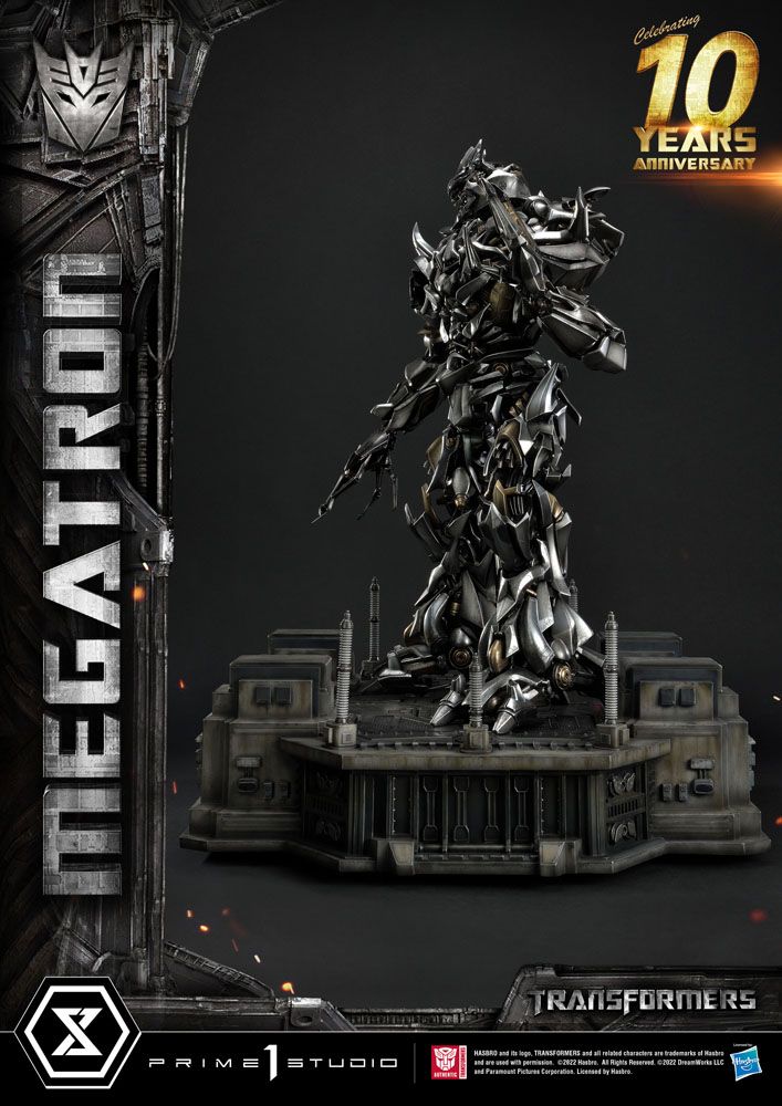 Transformers Museum Masterline Statue Megatron Regular Version 84 cm