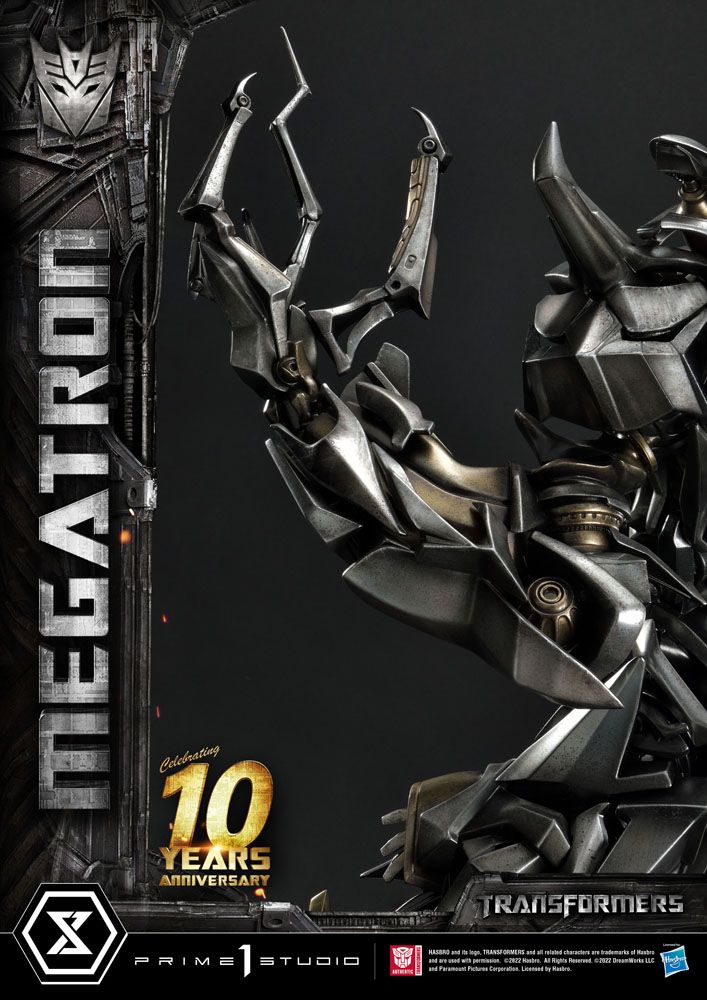Transformers Museum Masterline Statue Megatron Regular Version 84 cm
