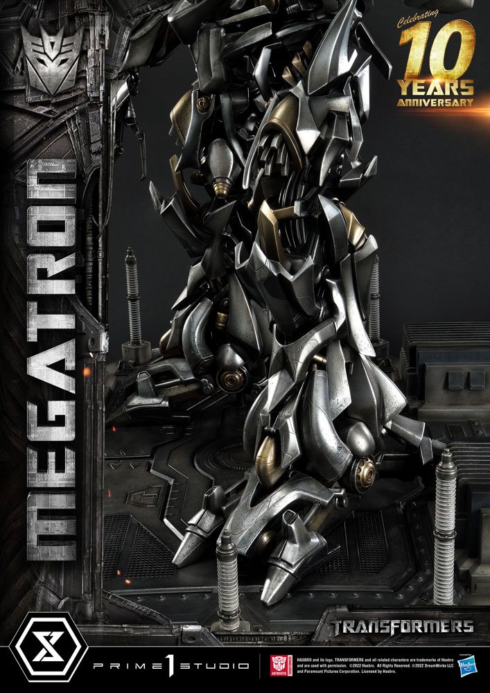 Transformers Museum Masterline Statue Megatron Regular Version 84 cm