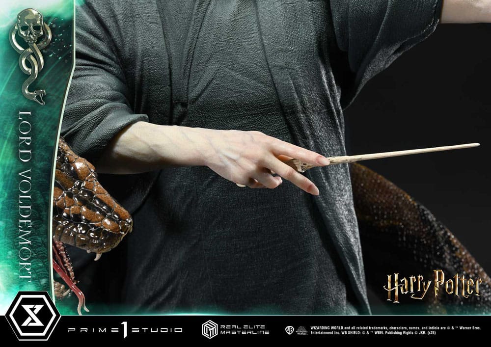 Harry Potter Real Elite Masterline Series Statue 1/4 Lord Voldemort Regular Version 83 cm