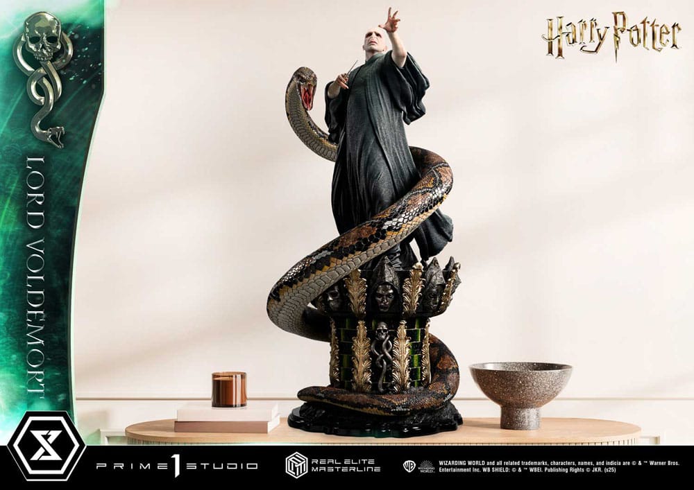Harry Potter Real Elite Masterline Series Statue 1/4 Lord Voldemort Regular Version 83 cm